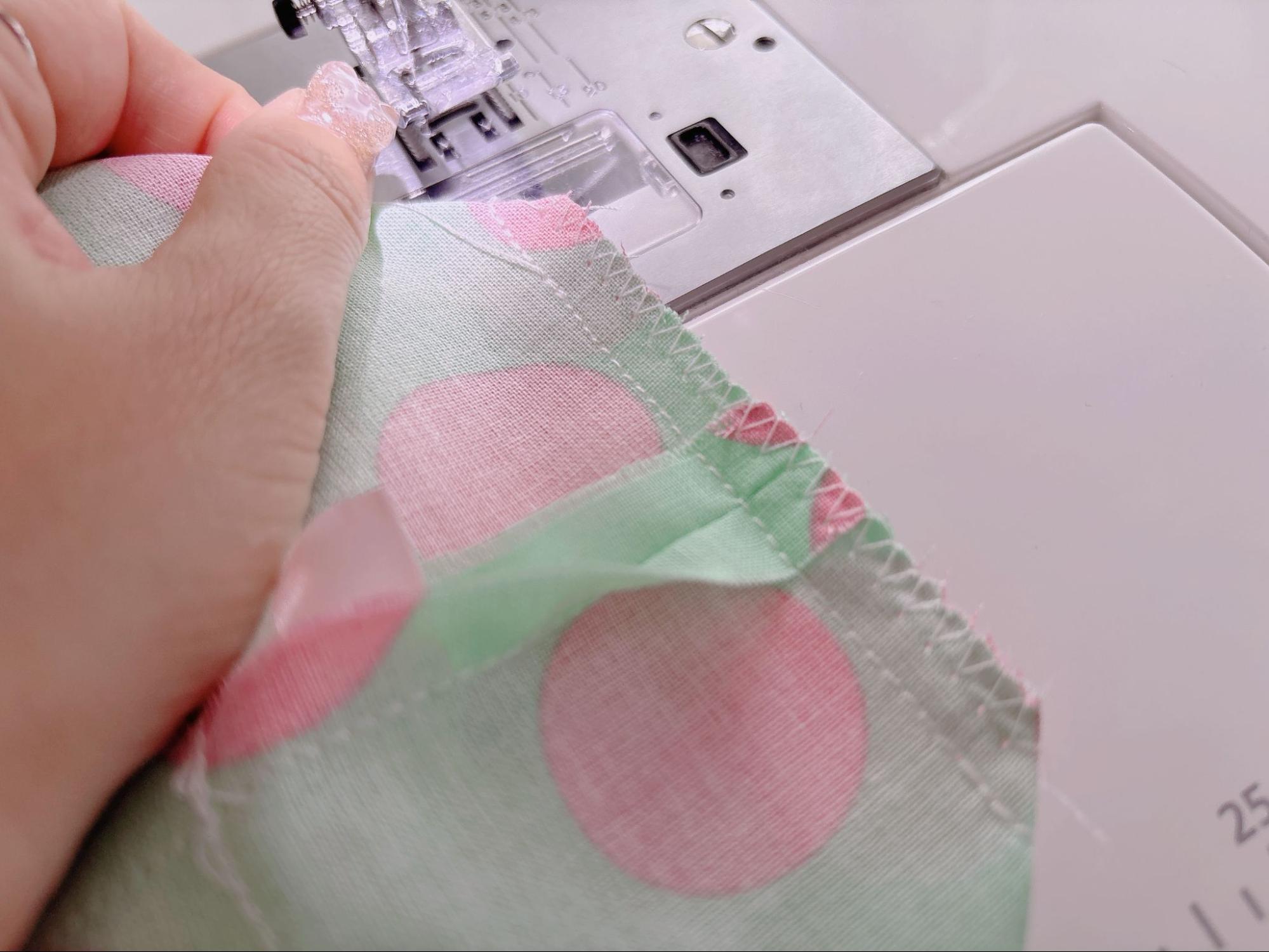 マチの縫い終わりのカットと始末